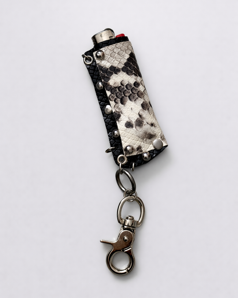B&W snakeskin lighter case