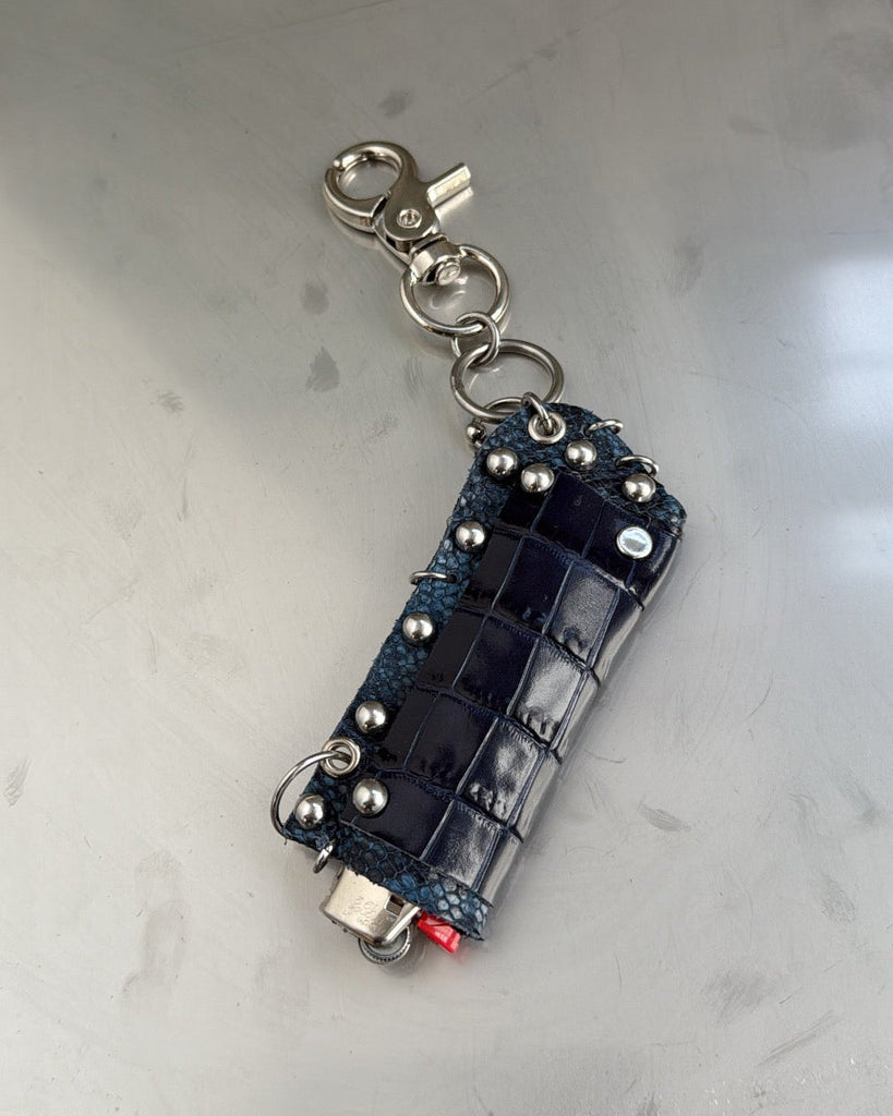 Cobalt croc lighter case