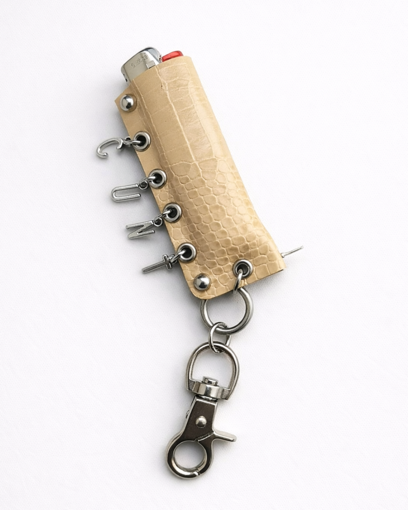 CUNt lighter case